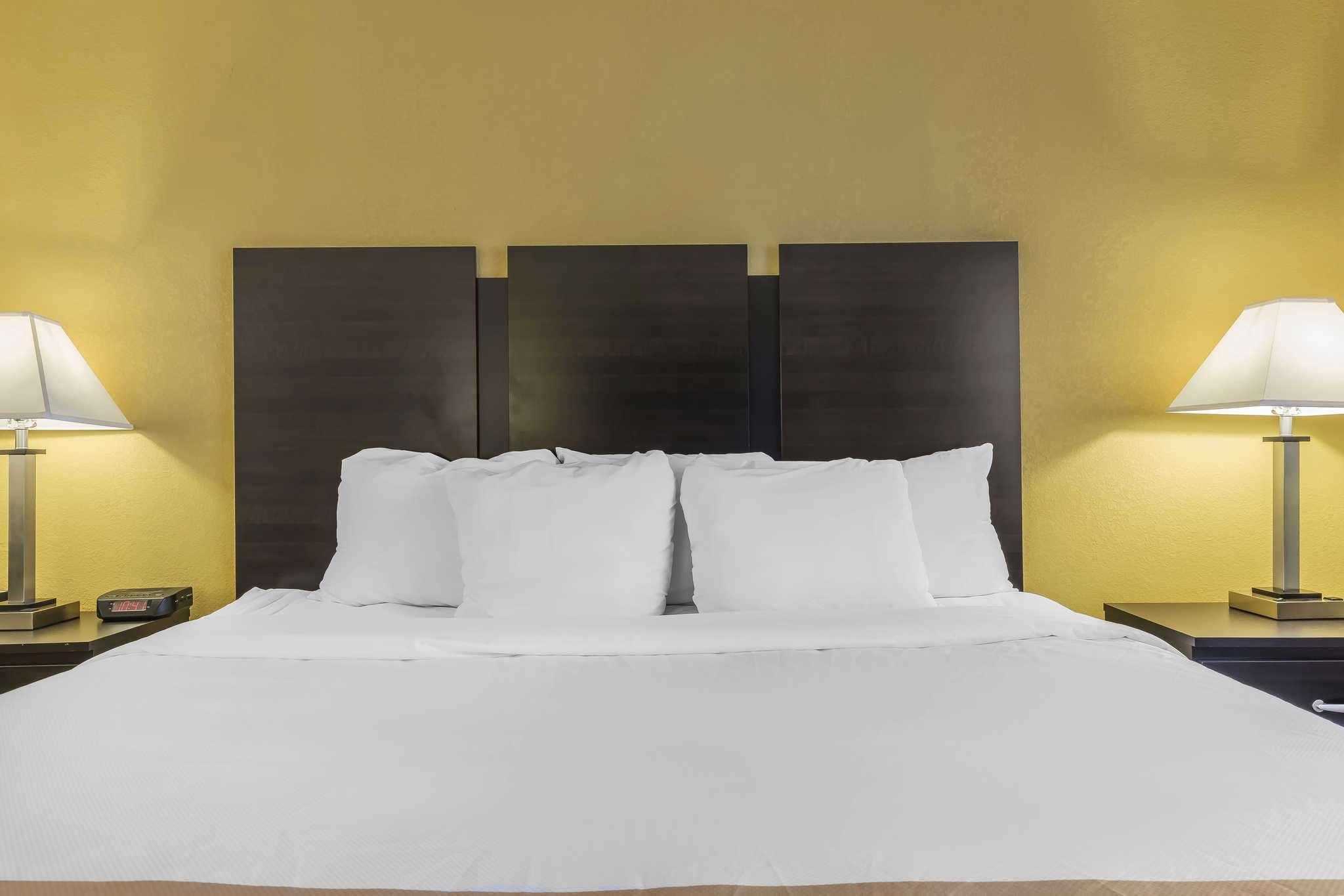 Quality & Hotel Harmarville